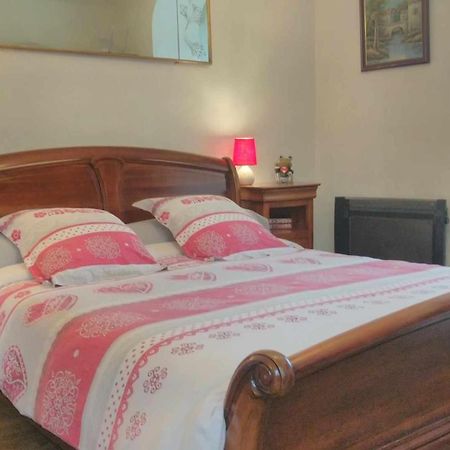 Hotel A La Grenouille Du Jura Bellignat Esterno foto